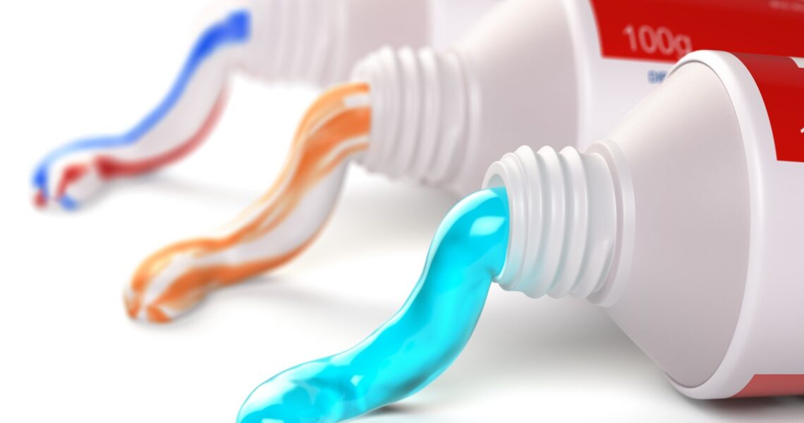 Tips for Choosing the Right Toothpaste for Your Dental Needs