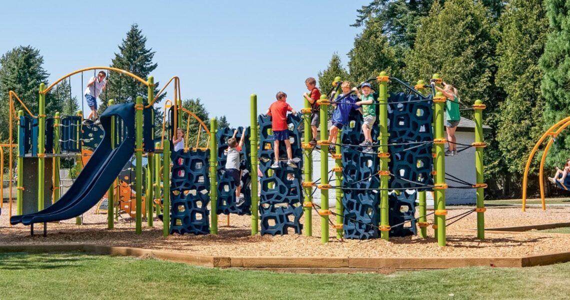 How can outdoor playgrounds help in your child’s development?